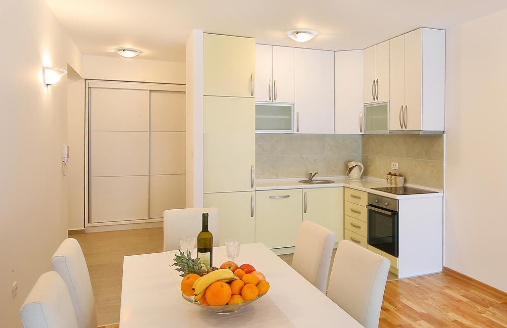 Apartments Pegasus Lux Budva Bilik gambar